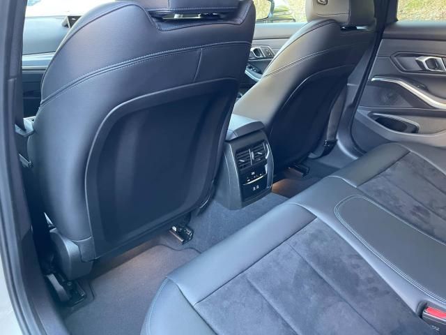 BMW 3SERIES SEDAN 2024 Image 31