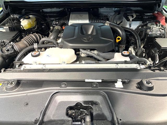 TOYOTA LANDCRUISER 250 2025 Image 31