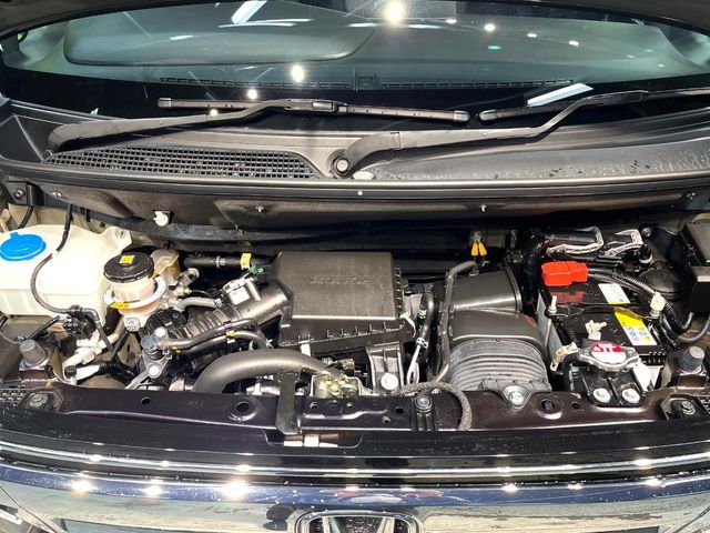 HONDA N BOX 2022 Image 31