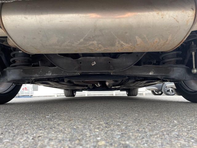 VOLVO S60 2017 Image 31