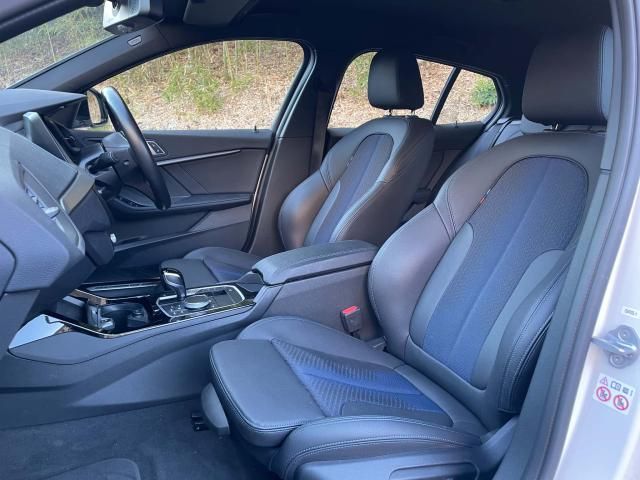 BMW 1SERIES 2023 Image 31