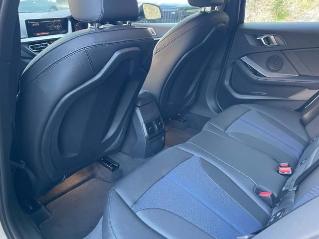 BMW 1SERIES 2023 Image 31