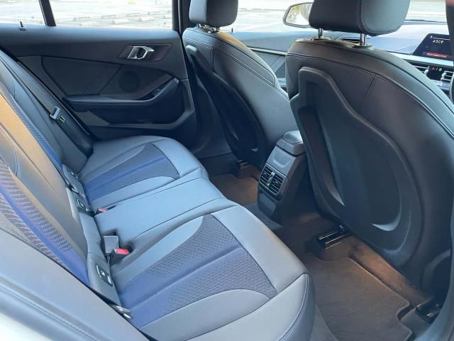 BMW 1SERIES 2023 Image 31