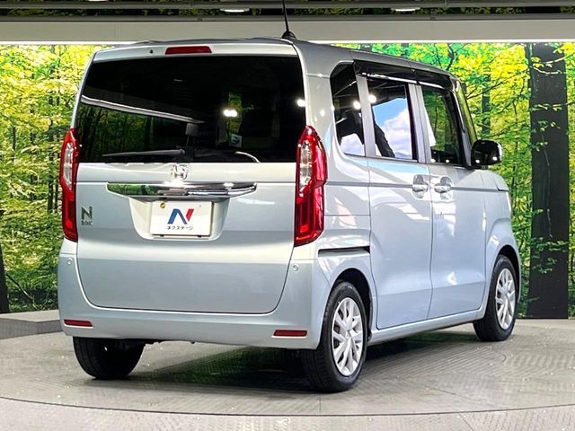 HONDA N BOX 2018 Image 31
