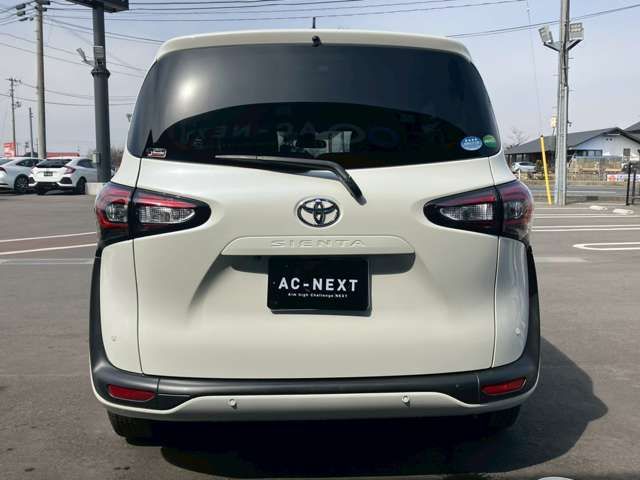 TOYOTA SIENTA 2018 Image 31