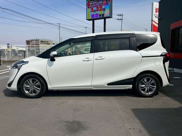 TOYOTA SIENTA 2018 Image 31
