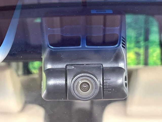 HONDA N BOX 2018 Image 31