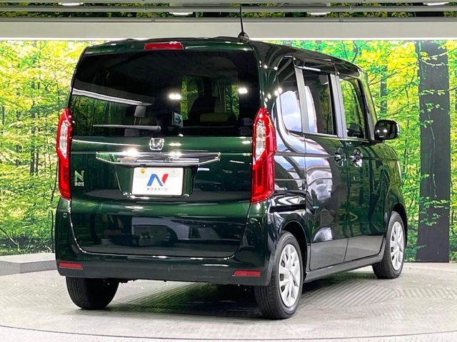 HONDA N BOX 2018 Image 31