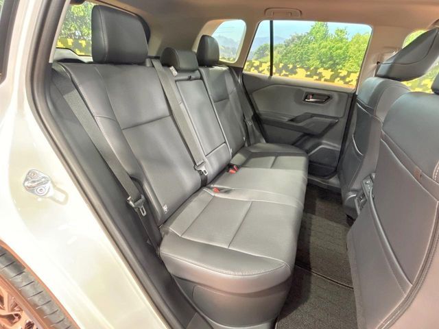 TOYOTA RAV4 HYBRID 4WD 2026 Image 31