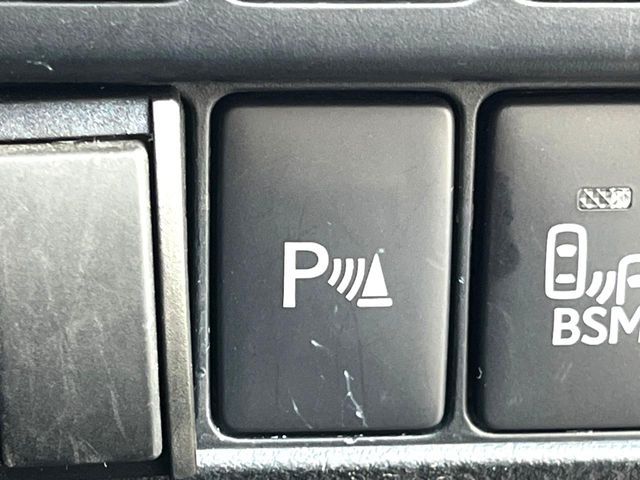 TOYOTA LEXUS RC300H 2016 Image 31