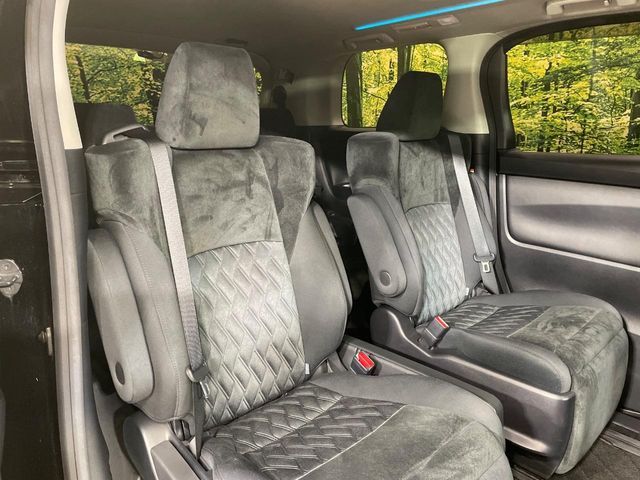 TOYOTA ALPHARD 4WD 2021 Image 31