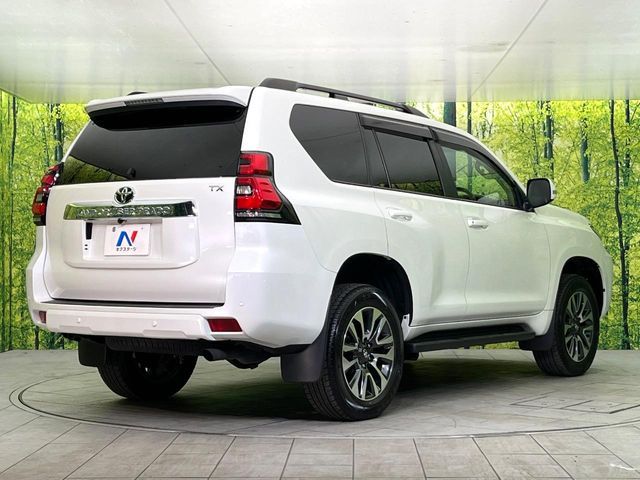 TOYOTA LANDCRUISER PRADO 2022 Image 31