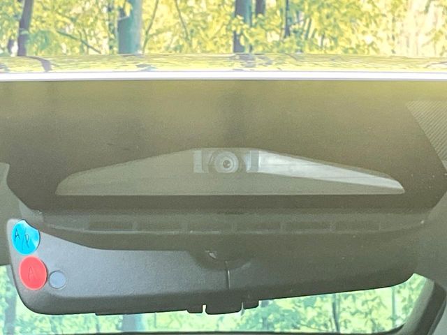 TOYOTA PRIUS PHV 2023 Image 31