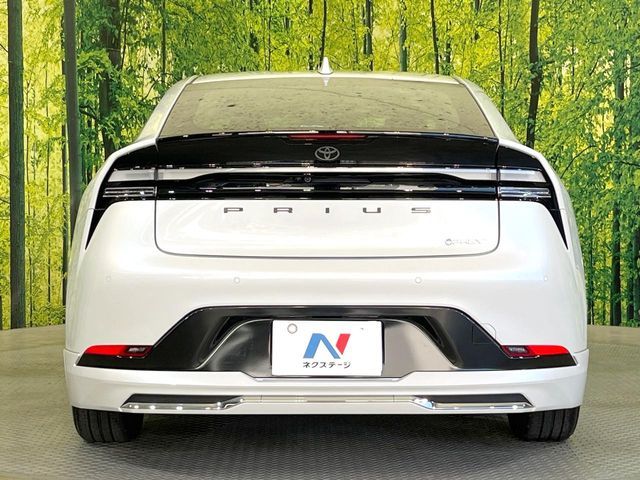 TOYOTA PRIUS PHV 2023 Image 31