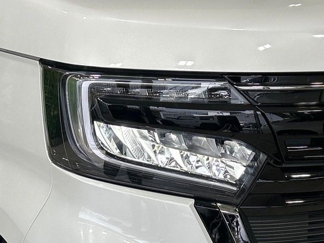 HONDA N BOX CUSTOM 2023 Image 31