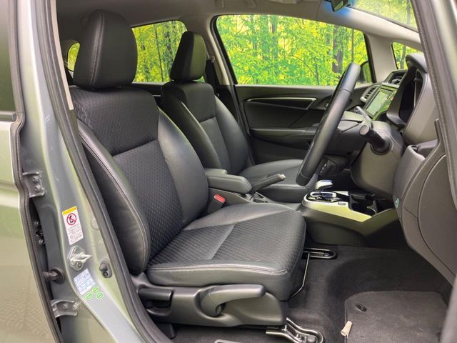 HONDA FIT HYBRID 2013 Image 31