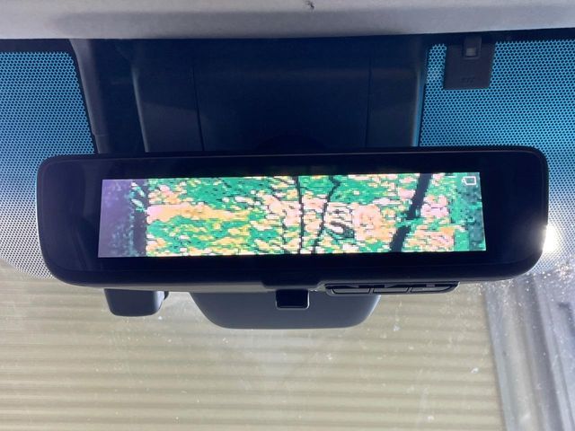 TOYOTA VELLFIRE 2018 Image 31