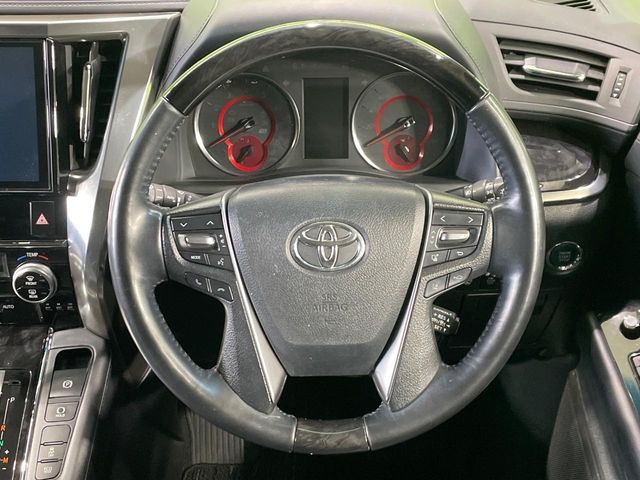 TOYOTA VELLFIRE 2018 Image 31