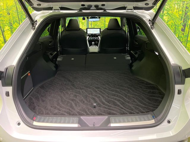 TOYOTA HARRIER HYBRID 2023 Image 31