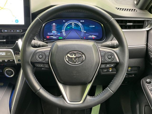 TOYOTA HARRIER HYBRID 2023 Image 31