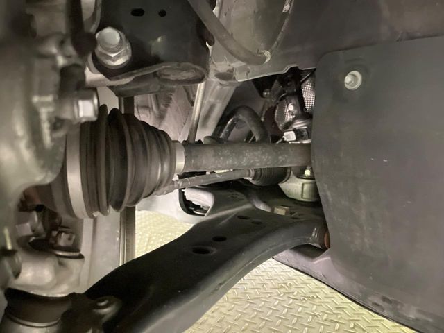 TOYOTA HARRIER HYBRID 2023 Image 31