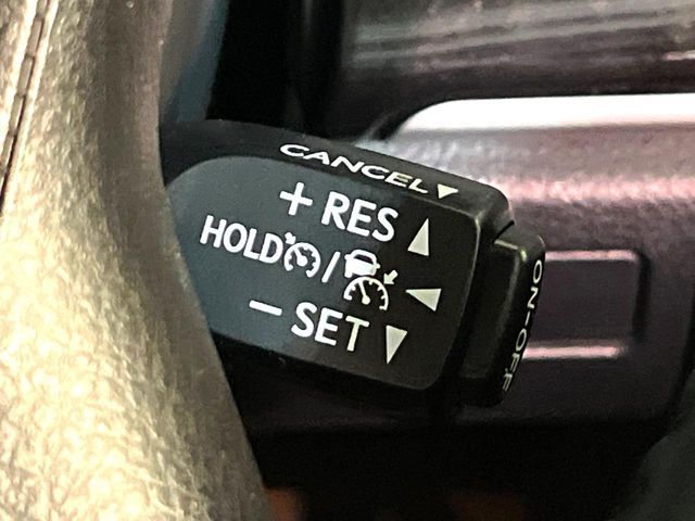 TOYOTA CROWN SEDAN HYBRID 4 2016 Image 31