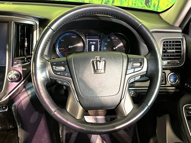 TOYOTA CROWN SEDAN HYBRID 4 2016 Image 31