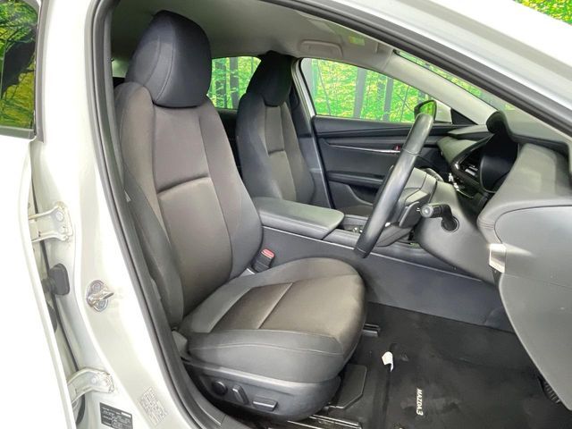 MAZDA 3 SEDAN 2019 Image 31