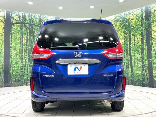 HONDA FREED HYBRID 2017 Image 31