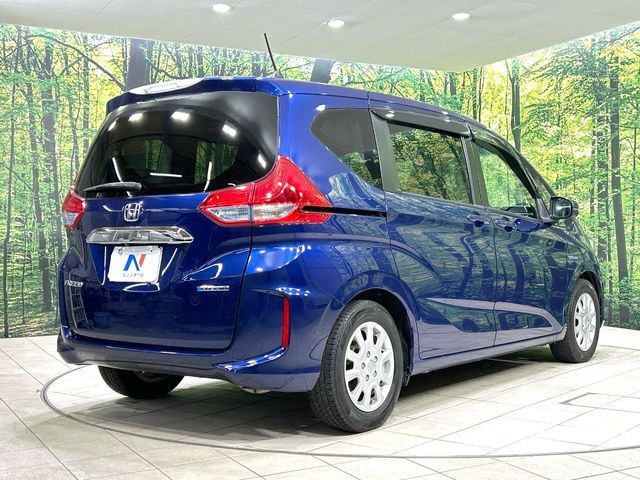 HONDA FREED HYBRID 2017 Image 31