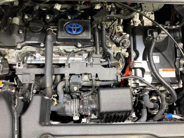 TOYOTA VOXY HYBRID 2023 Image 31