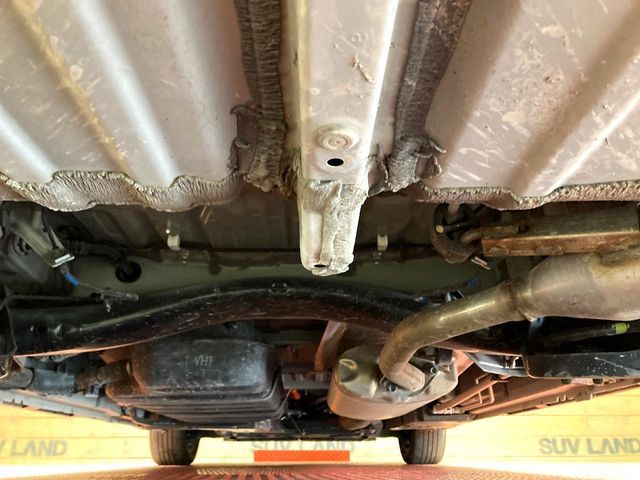 TOYOTA VOXY HYBRID 2023 Image 31