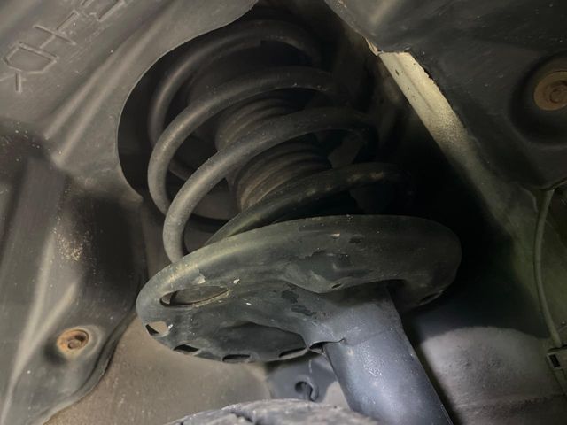 TOYOTA NOAH 2007 Image 31