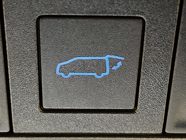 TOYOTA NOAH HYBRID 4WD 2024 Image 31