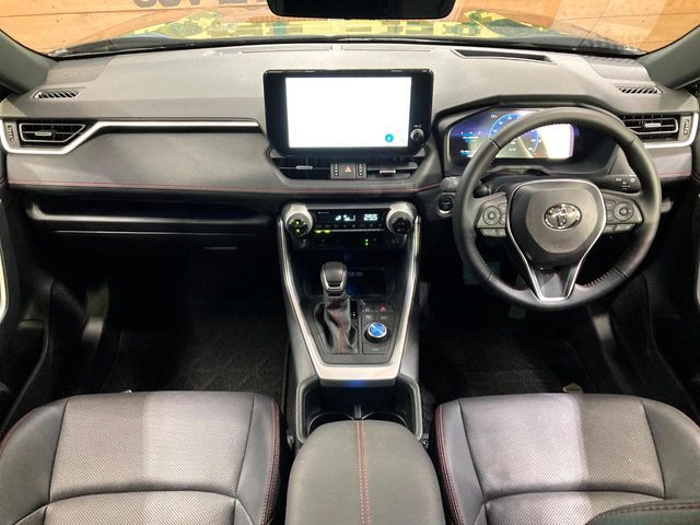 TOYOTA RAV4 PHV 2025 Image 31