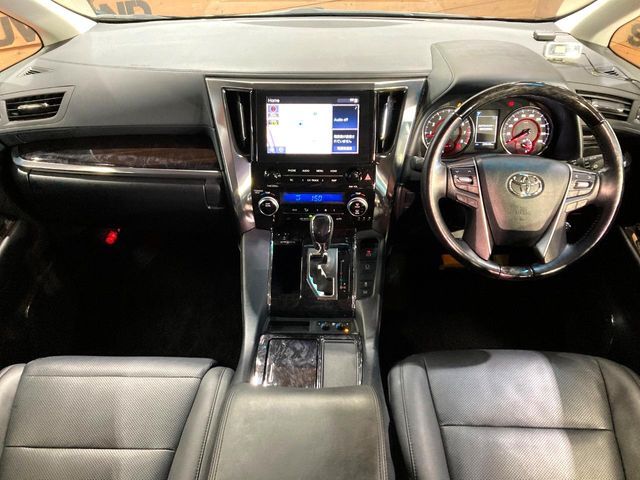 TOYOTA ALPHARD 2020 Image 31