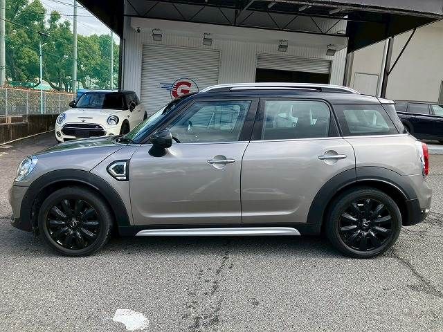 BMW MINI COOPER S CR 2019 Image 31