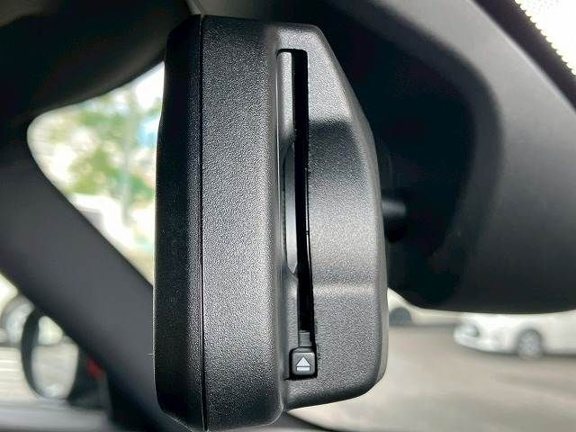 BMW MINI CLUBMAN 2019 Image 31