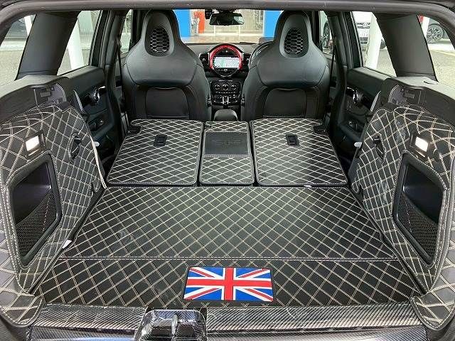 BMW MINI CLUBMAN 2019 Image 31