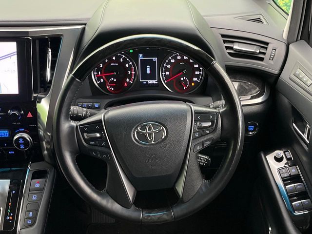 TOYOTA ALPHARD 2022 Image 31
