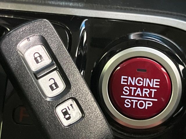 HONDA N BOX 2014 Image 31