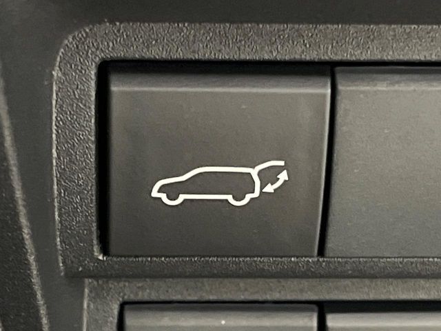 TOYOTA YARIS CROSS HYBRID 2023 Image 31