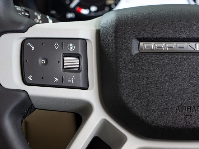 ROVER DEFENDER 2023 Image 31