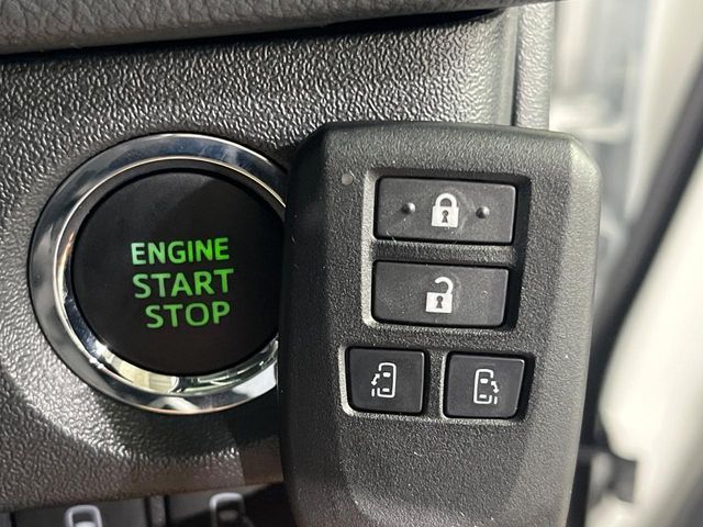 TOYOTA HIACE VAN 2WD 2026 Image 31