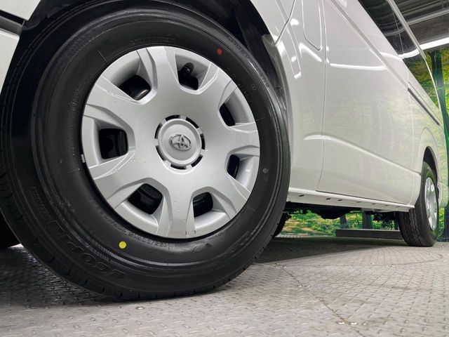 TOYOTA HIACE VAN 2WD 2026 Image 31