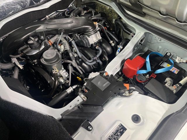 TOYOTA HIACE VAN 2WD 2026 Image 31