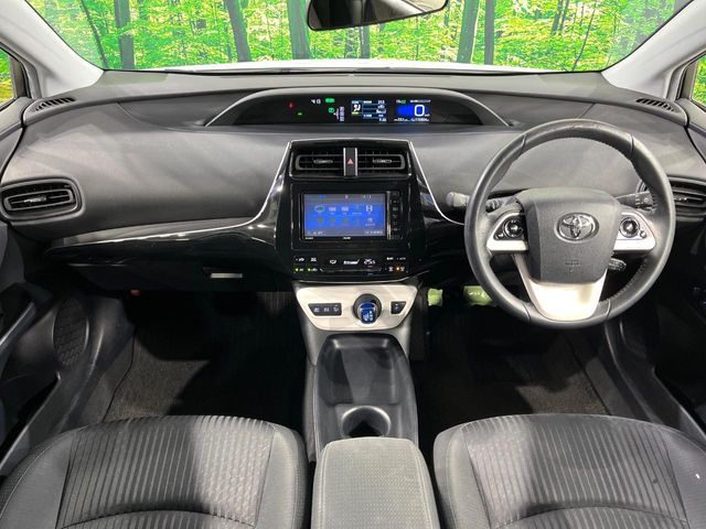 TOYOTA PRIUS 2019 Image 31