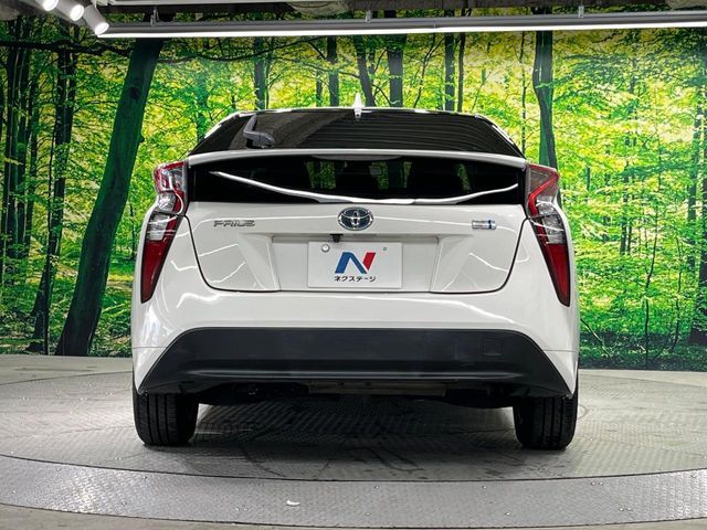TOYOTA PRIUS 2019 Image 31
