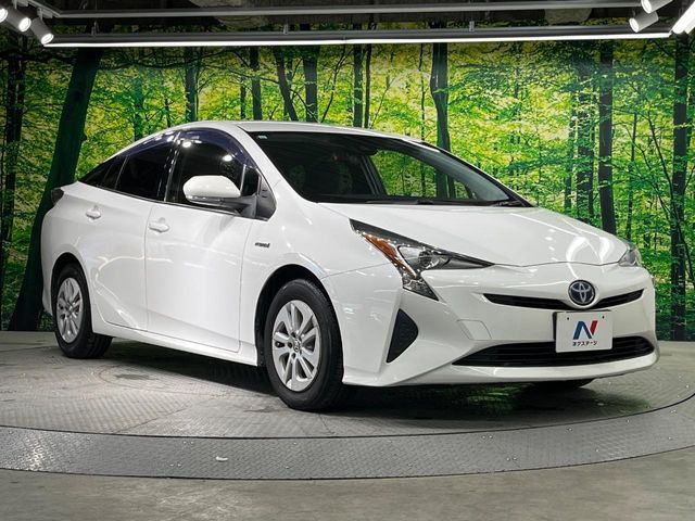 TOYOTA PRIUS 2019 Image 31