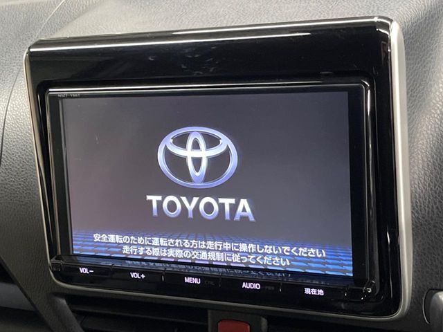 TOYOTA NOAH 2017 Image 31